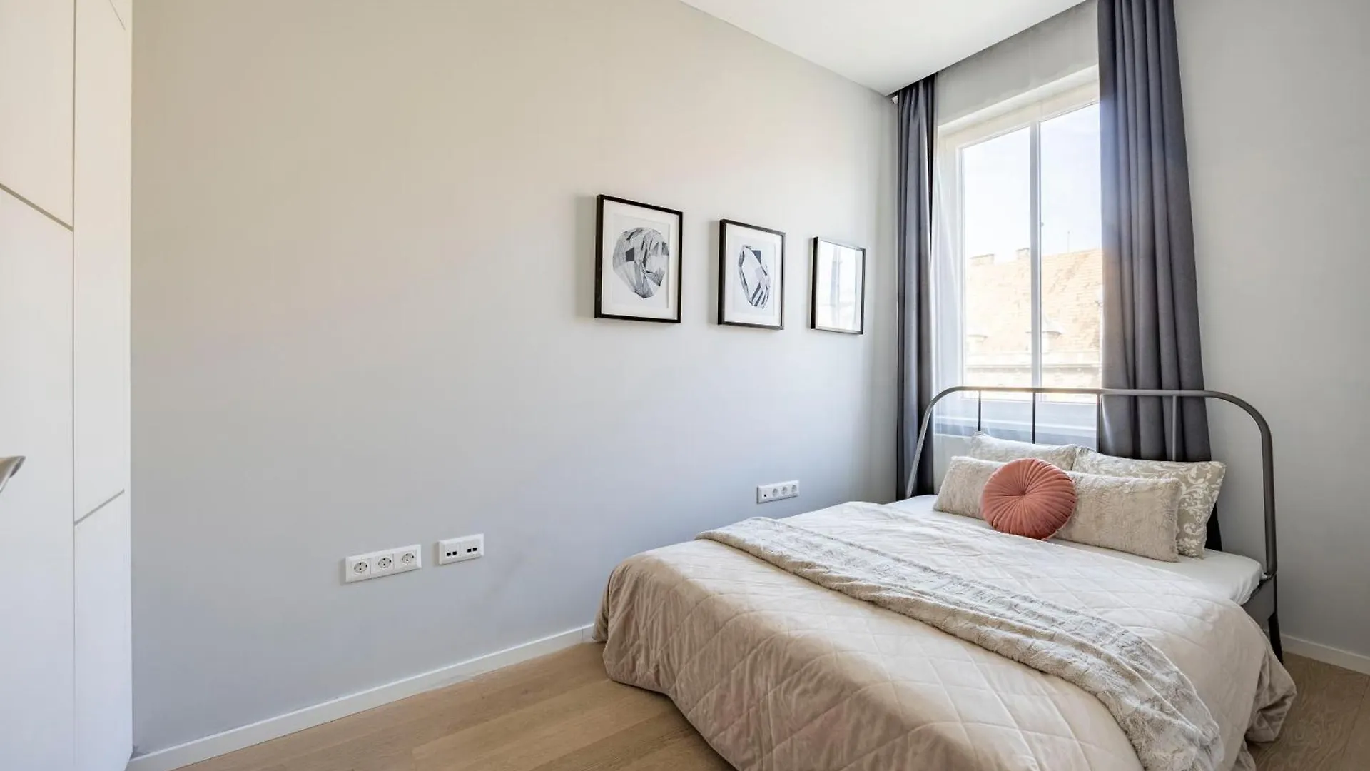 Appartamento Stylish & Spacious Central Suite By Prestige Homes Budapest Ungheria